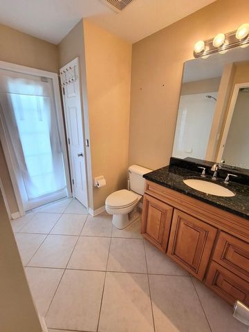 7916 ROUNDELAY DRIVE, New Port Richey, FL 34654