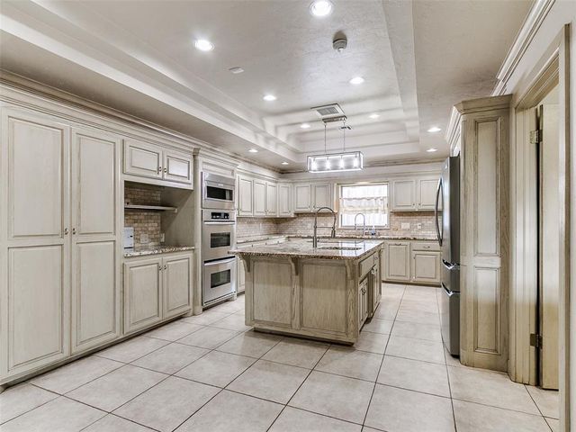 12833 Cedar Springs Road, Oklahoma City, OK 73120