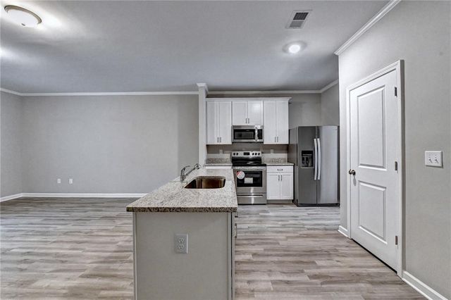 2776 Laurel Ridge Circle, East Point, GA 30022
