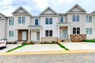 2776 Laurel Ridge Circle, East Point, GA 30022