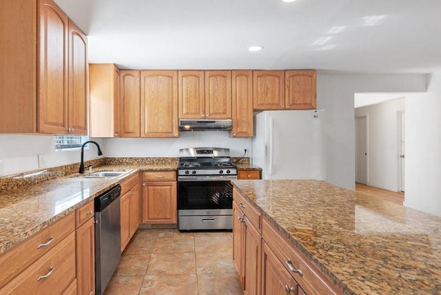 628 Paraiso Ave, Spring Valley, CA 91977