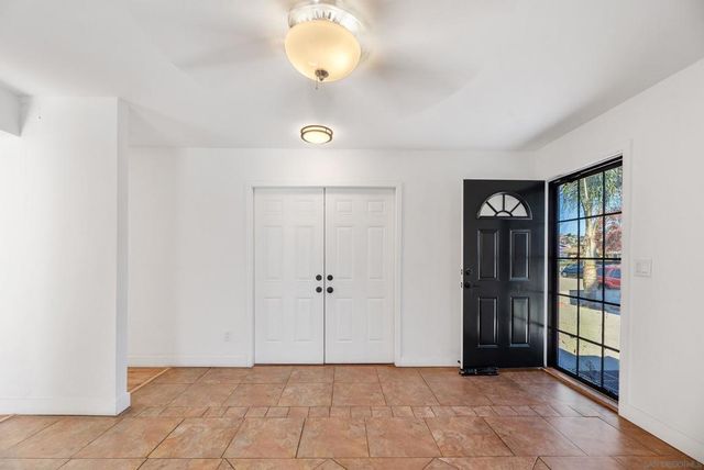 628 Paraiso Ave, Spring Valley, CA 91977