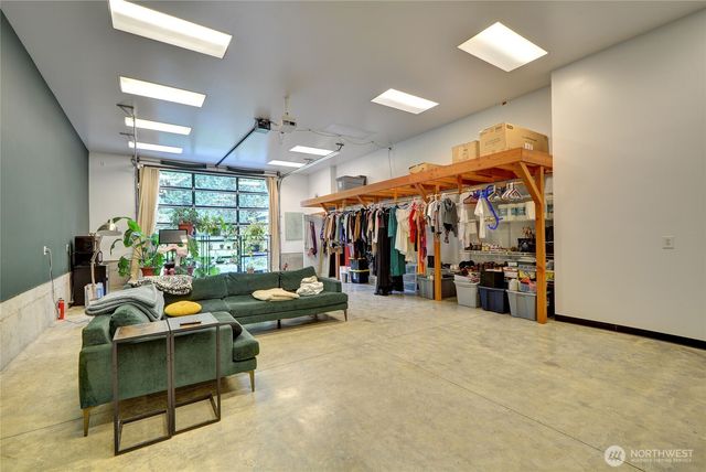 8121 103RD Place NE, Marysville, WA 98270