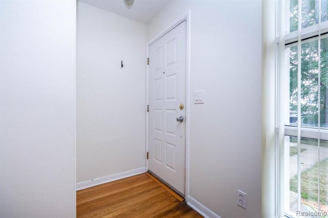 1377 Chapin Avenue, Birmingham, MI 48009