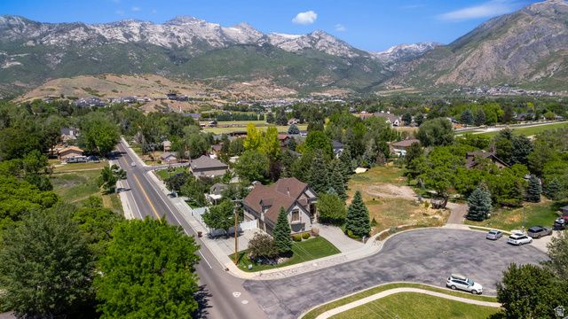 13 E SLEDHILL CIR, Alpine, UT 84004