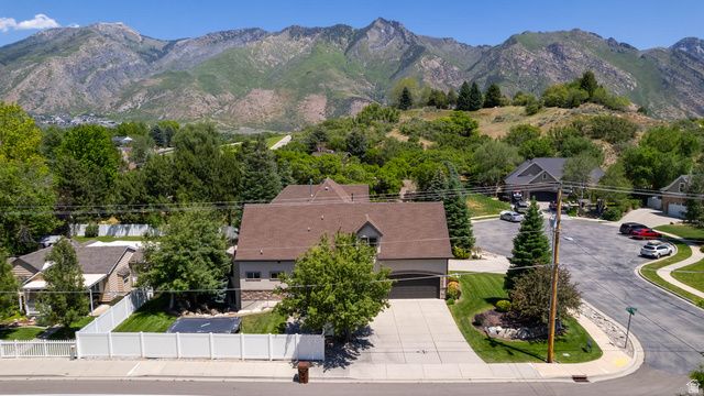 13 E SLEDHILL CIR, Alpine, UT 84004