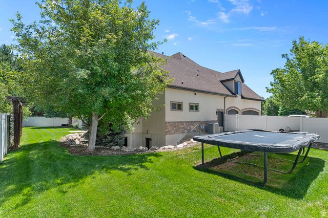 13 E SLEDHILL CIR, Alpine, UT 84004