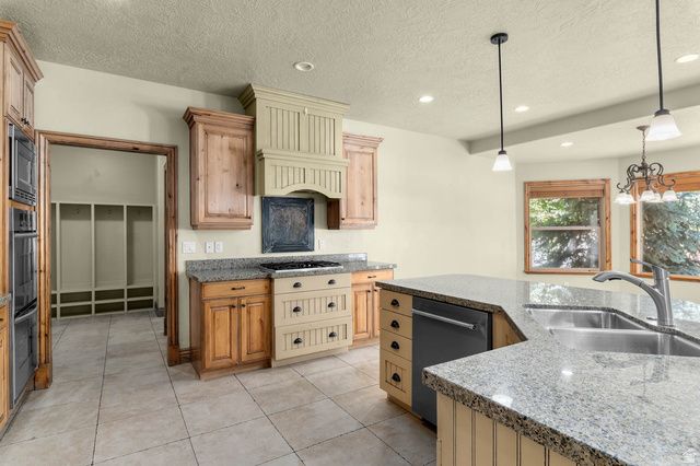 13 E SLEDHILL CIR, Alpine, UT 84004