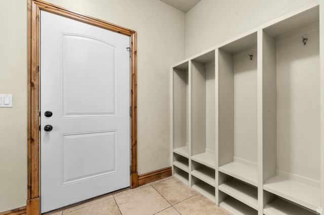 13 E SLEDHILL CIR, Alpine, UT 84004