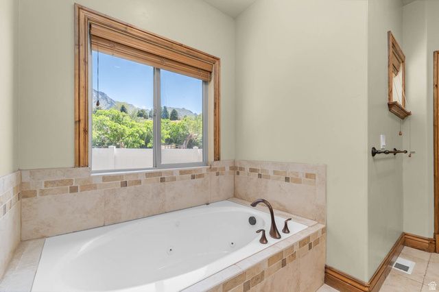 13 E SLEDHILL CIR, Alpine, UT 84004