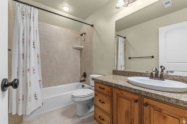 13 E SLEDHILL CIR, Alpine, UT 84004