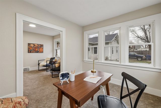 2115 York Street, Des Moines, IA 50316