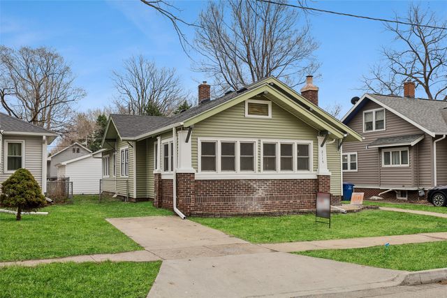 2115 York Street, Des Moines, IA 50316