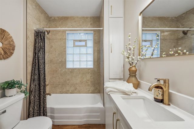 2115 York Street, Des Moines, IA 50316