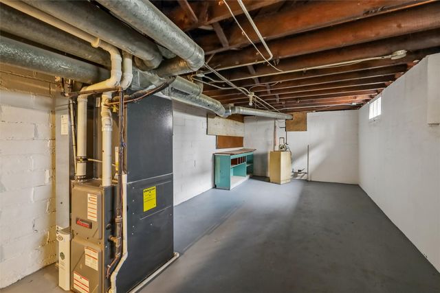 2115 York Street, Des Moines, IA 50316