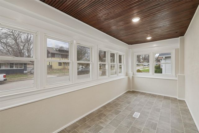 2115 York Street, Des Moines, IA 50316