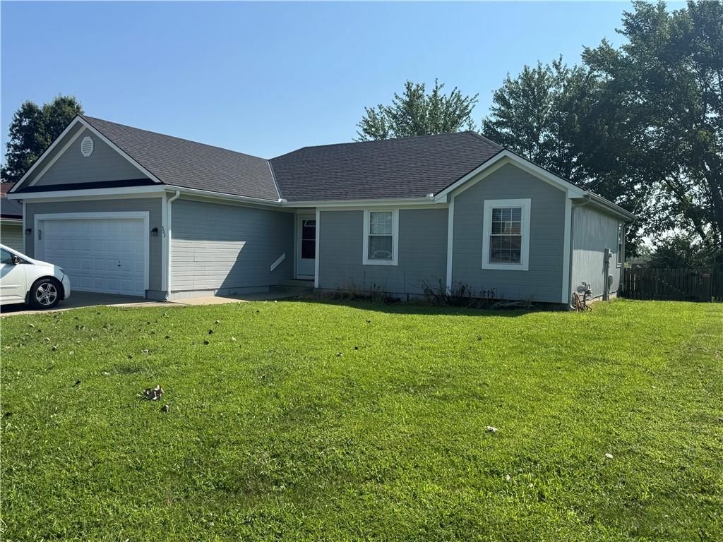 502 Birch Street, Peculiar, MO 64078