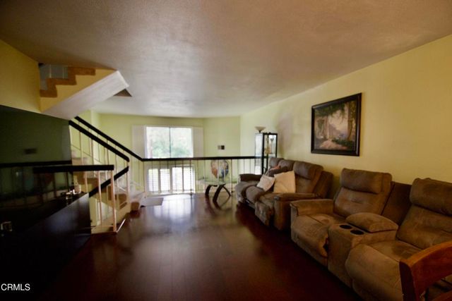1931 E Huntington Drive F, Duarte, CA 91010