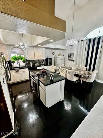 3571 North Campbell Road, Las Vegas, NV 89129