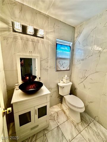 3571 North Campbell Road, Las Vegas, NV 89129