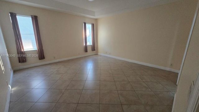 1010 SW DUBUQUE AVE, Port St. Lucie, FL 34953