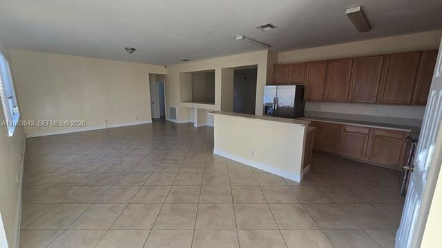 1010 SW DUBUQUE AVE, Port St. Lucie, FL 34953