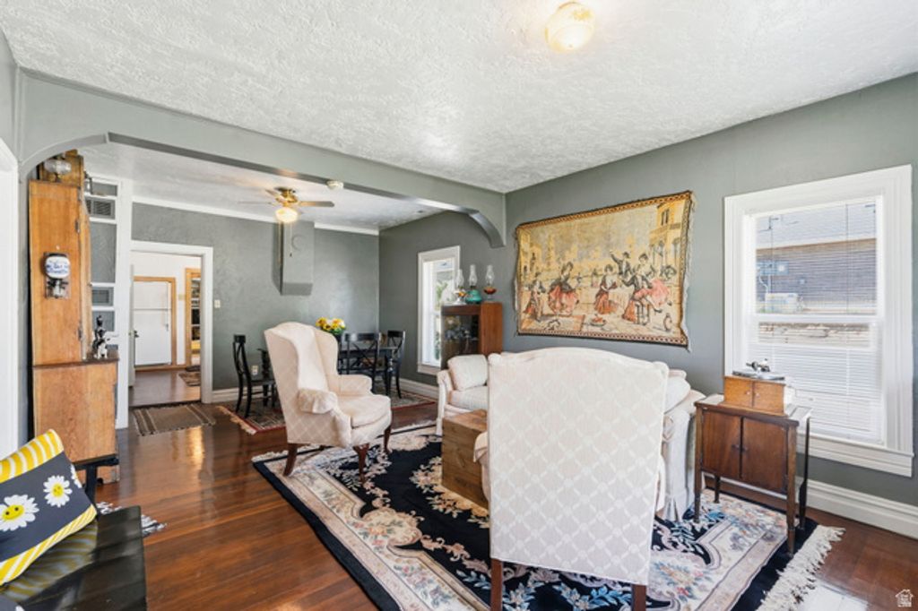 Image 2 of property listing at 499 W CENTER ST, Marysvale, UT 84750