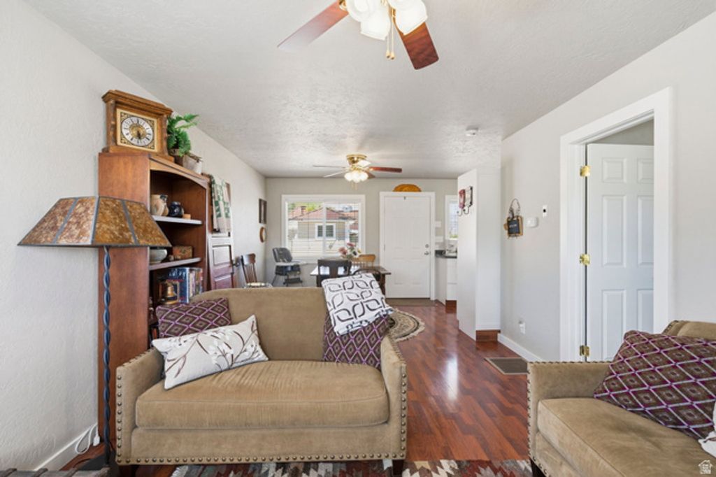 Image 28 of property listing at 499 W CENTER ST, Marysvale, UT 84750