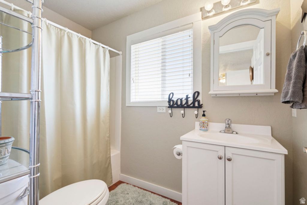 Image 31 of property listing at 499 W CENTER ST, Marysvale, UT 84750