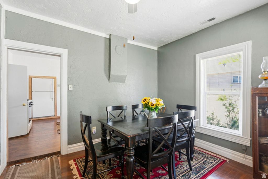 Image 5 of property listing at 499 W CENTER ST, Marysvale, UT 84750
