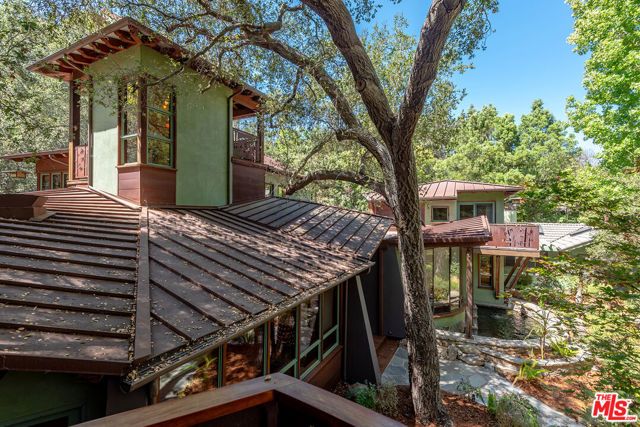 3851 Kingswood Road, Sherman Oaks, CA 91403