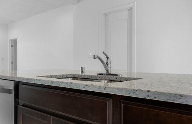 259 Prism Avenue SW, Rio Rancho, NM 87124