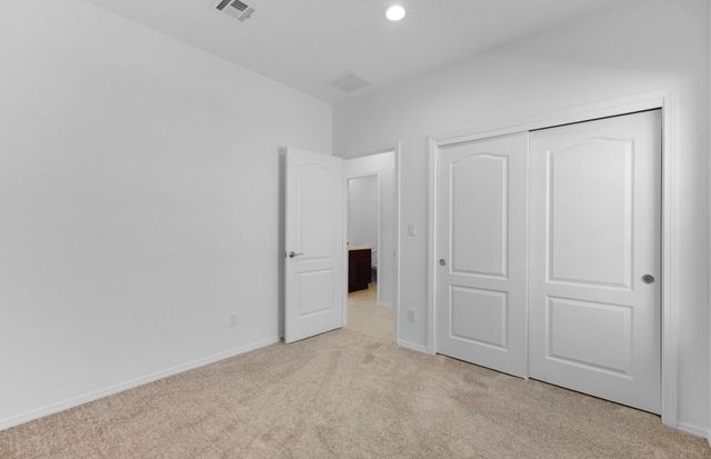 259 Prism Avenue SW, Rio Rancho, NM 87124