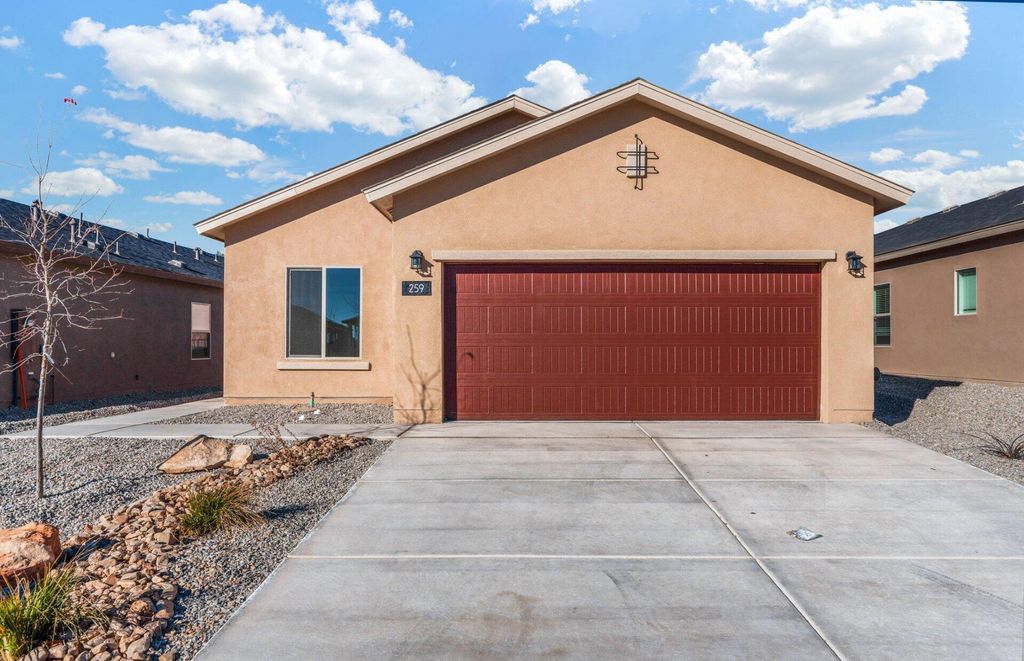 259 Prism Avenue SW, Rio Rancho, NM 87124