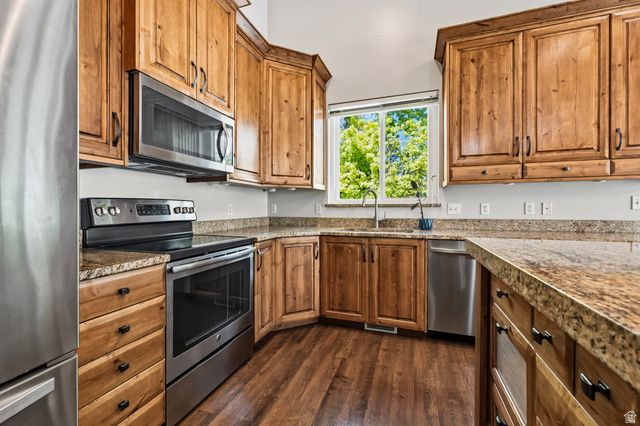 665 RIVERWALK DR, American Fork, UT 84003