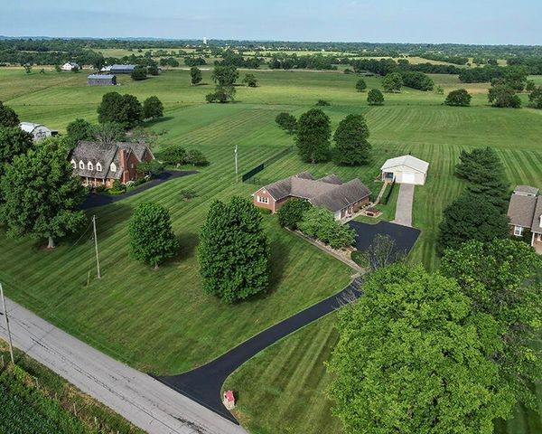305 Waterworks Road, Danville, KY 40422