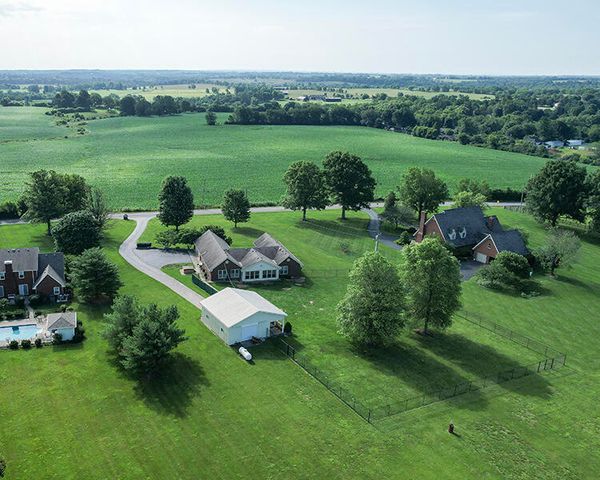 305 Waterworks Road, Danville, KY 40422
