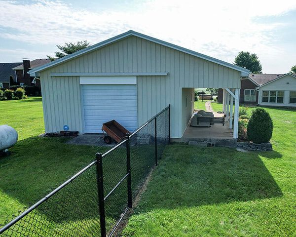 305 Waterworks Road, Danville, KY 40422