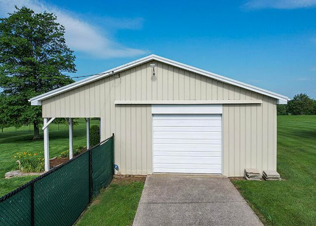 305 Waterworks Road, Danville, KY 40422