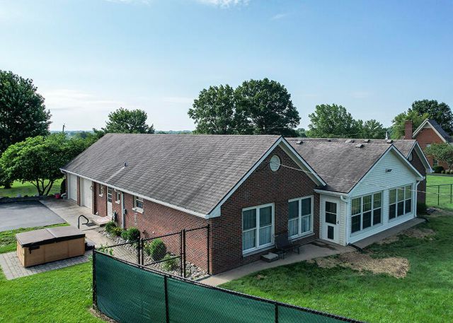 305 Waterworks Road, Danville, KY 40422