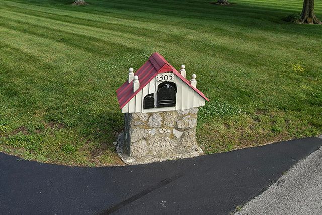 305 Waterworks Road, Danville, KY 40422