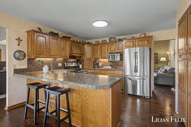 7924 Park Ridge Drive Sw, Georgetown Twp, MI 49428