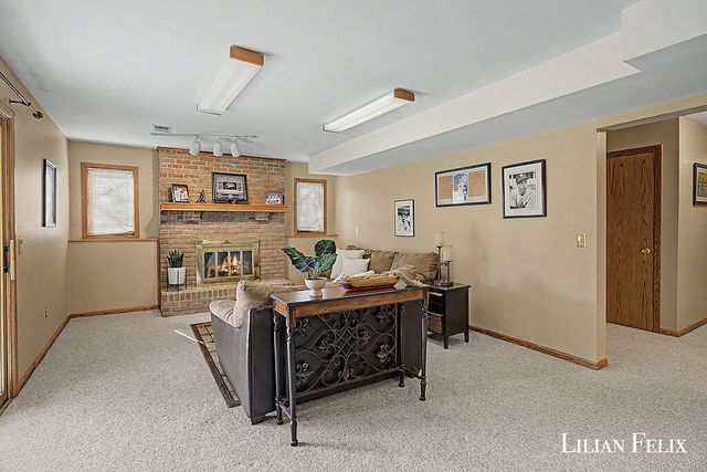 7924 Park Ridge Drive Sw, Georgetown Twp, MI 49428