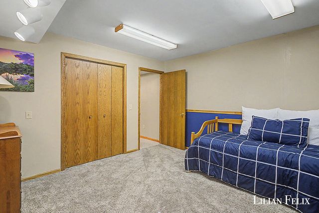 7924 Park Ridge Drive Sw, Georgetown Twp, MI 49428