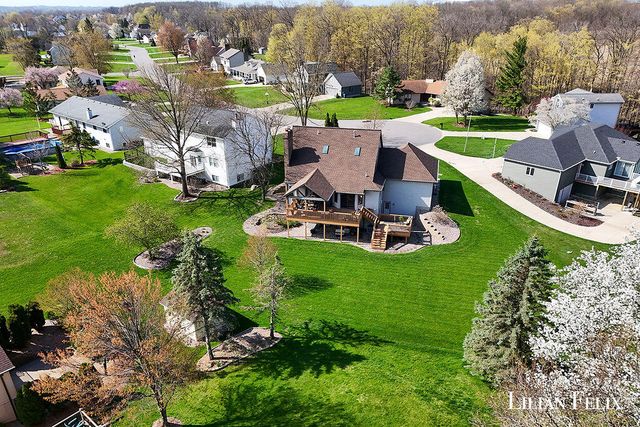 7924 Park Ridge Drive Sw, Georgetown Twp, MI 49428