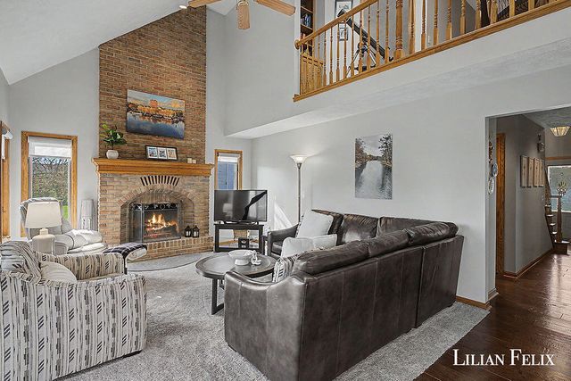 7924 Park Ridge Drive Sw, Georgetown Twp, MI 49428