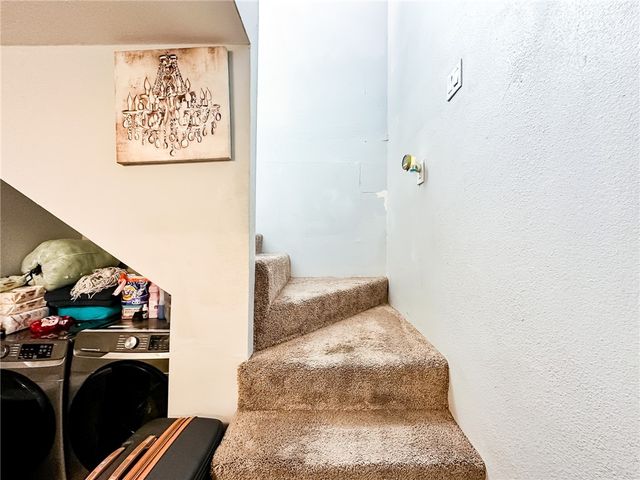 1213 Main Dr, Corpus Christi, TX 78409