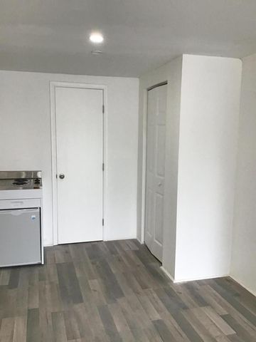 2886 Croton Lane, West Palm Beach, FL 33403