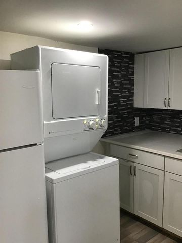 2886 Croton Lane, West Palm Beach, FL 33403