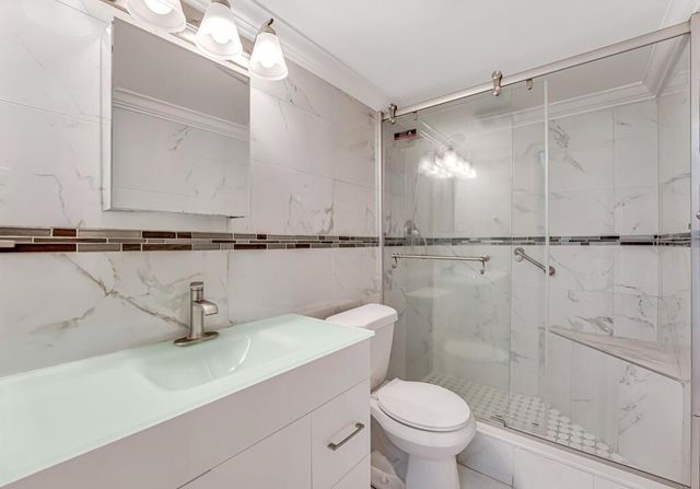 199 Lake Carol Drive, West Palm Beach, FL 33411